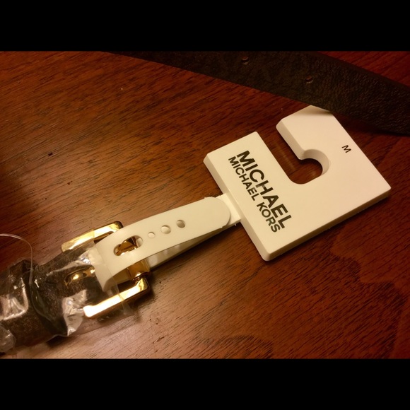 Michael Kors Belt Bag “ SOLD “ 🤗 - Picture 2 of 7